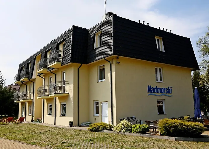 Nadmorski 招待所 3*