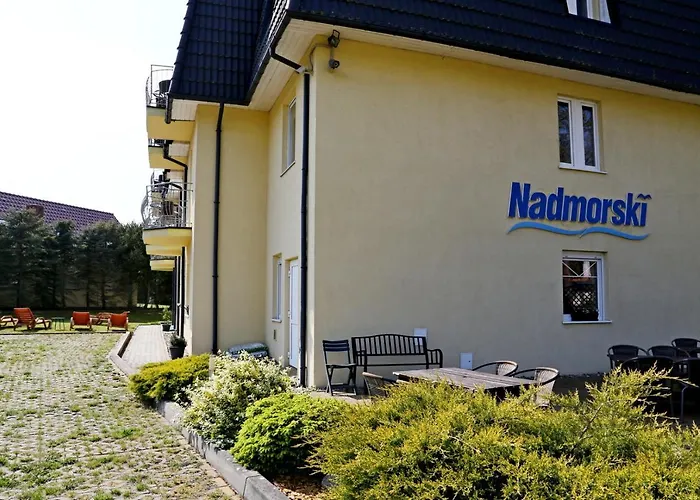 Nadmorski 招待所 里沃